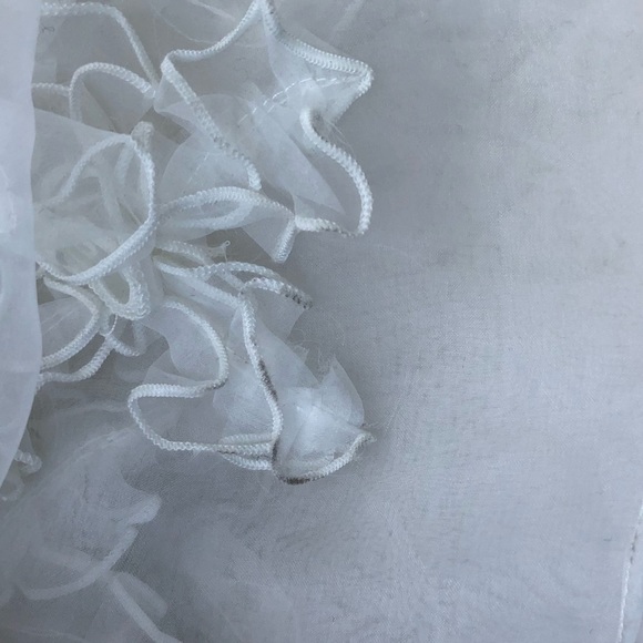 MORE INFO: AIRE BARCELONA 💎 Wedding Dress - Picture 5 of 7